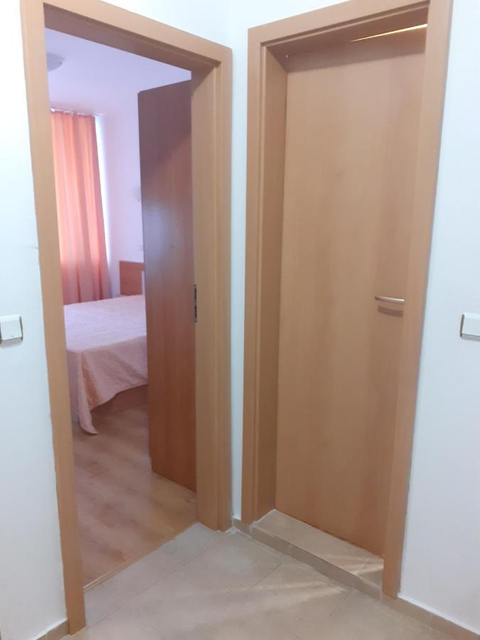 Апартамент Полюси 1 Slantchev Briag Extérieur photo